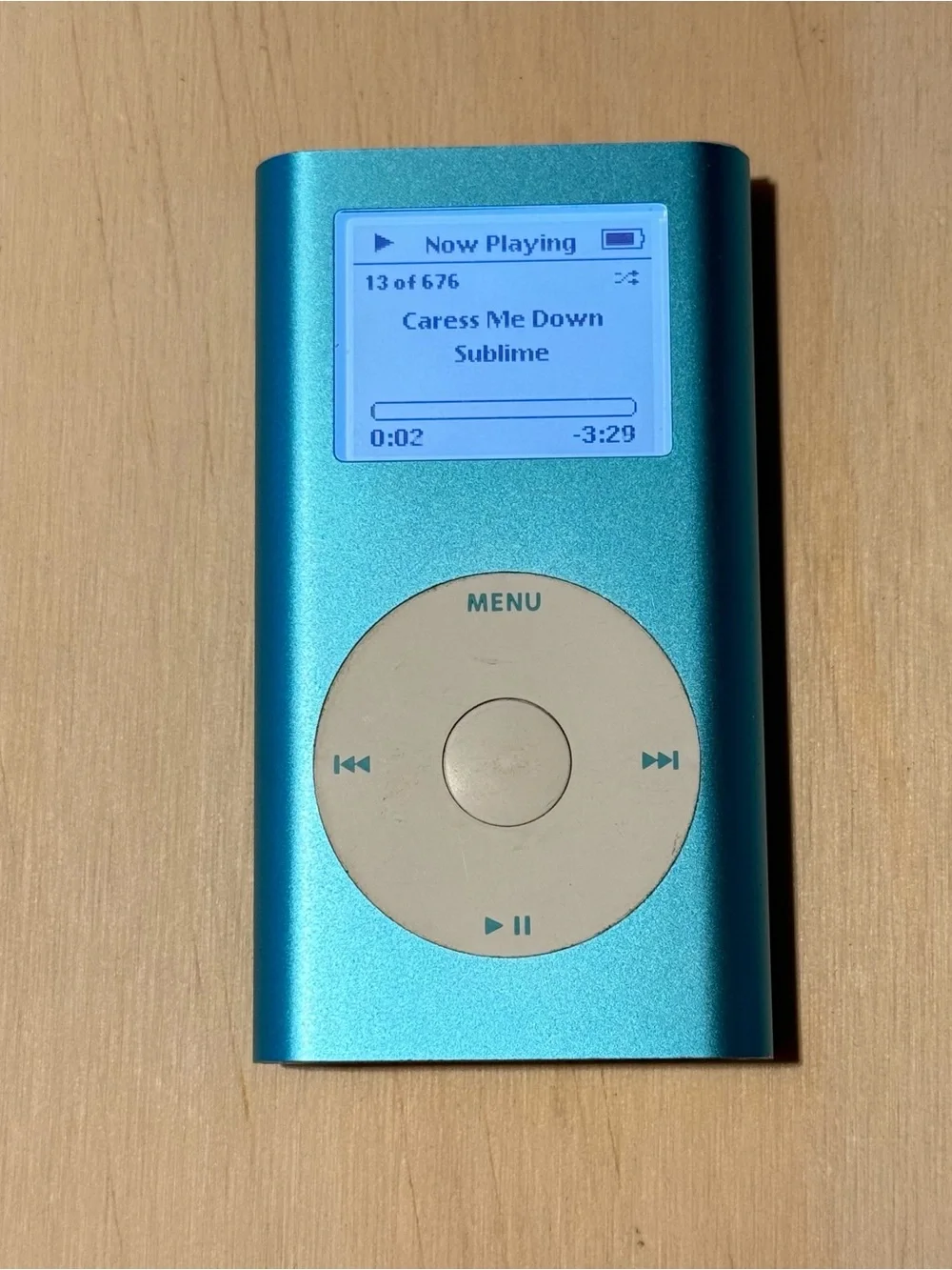 iPod Mini 1st Gen Model:A1051 6GB Blue Tested Good w/676 Song Read Info Below!!